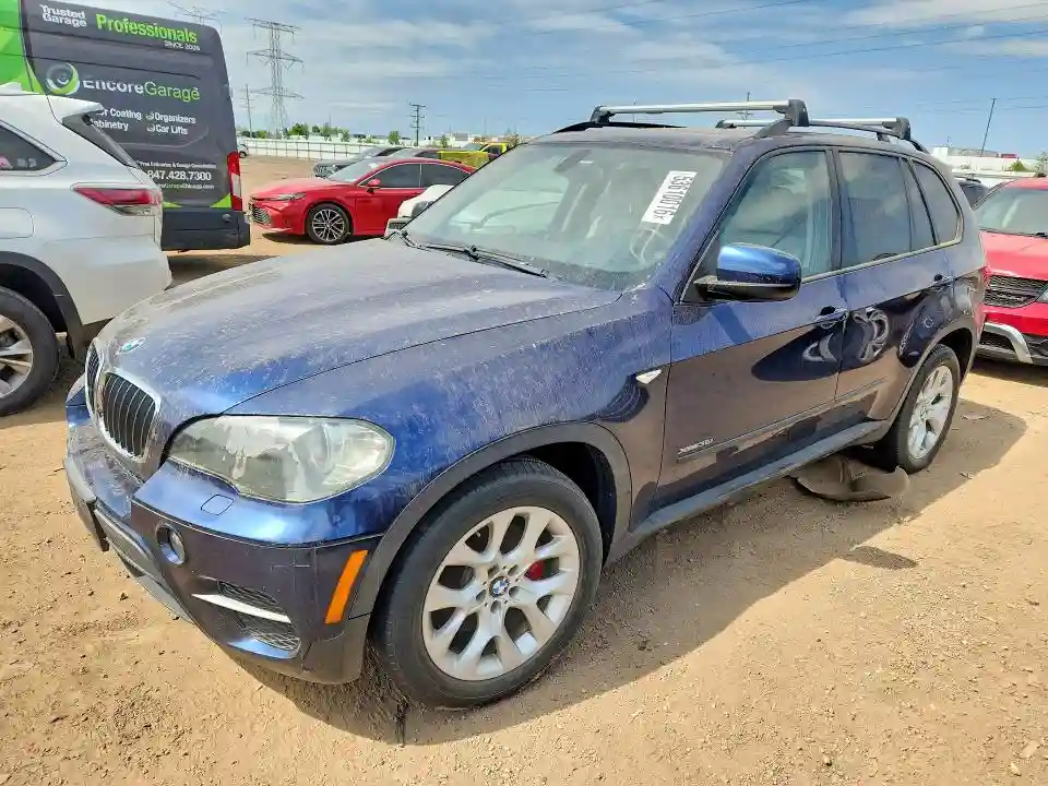 5UXZV4C53BL405700 2011 BMW X5-0
