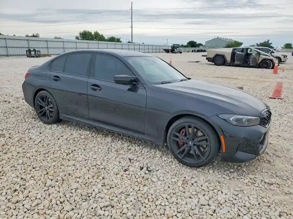 3MW49FF09P8C96375 2023 BMW M3-3