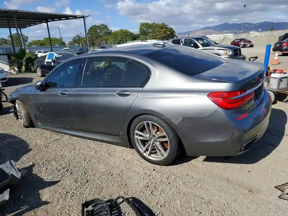WBA7F0C54GGL99546 2016 BMW 7 SERIES-1