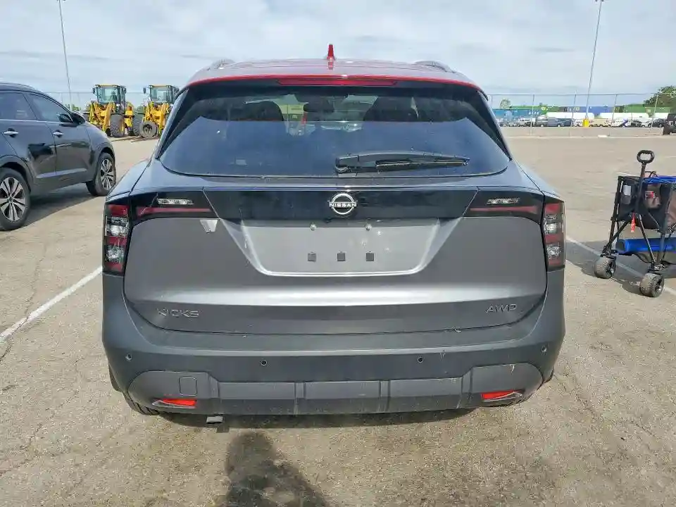 3N8AP6CB5SL382651 2025 NISSAN KICKS-5