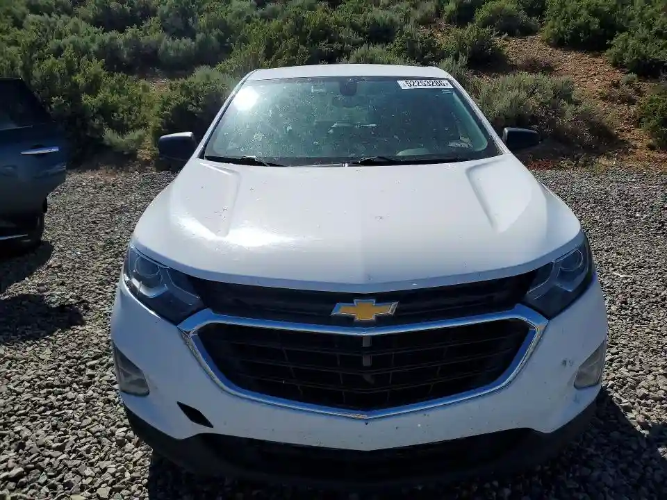 2GNAXHEV8J6164258 2018 CHEVROLET EQUINOX-4