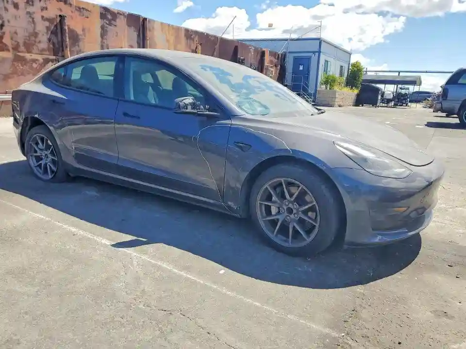 5YJ3E1EA0PF625161 2023 TESLA MODEL 3-3