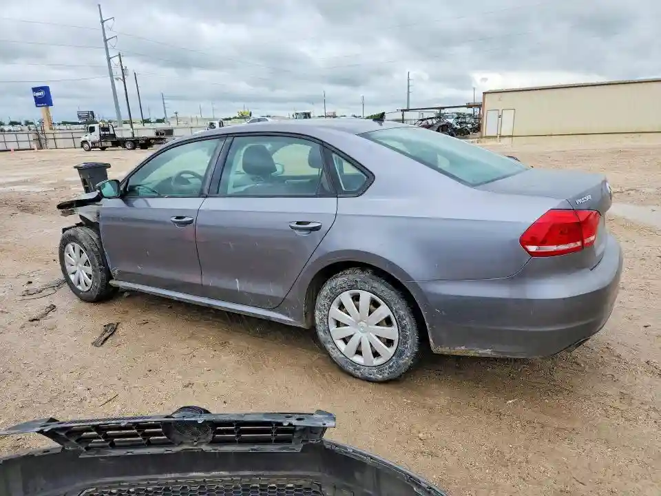 1VWAP7A3XCC076584 2012 VOLKSWAGEN PASSAT-1