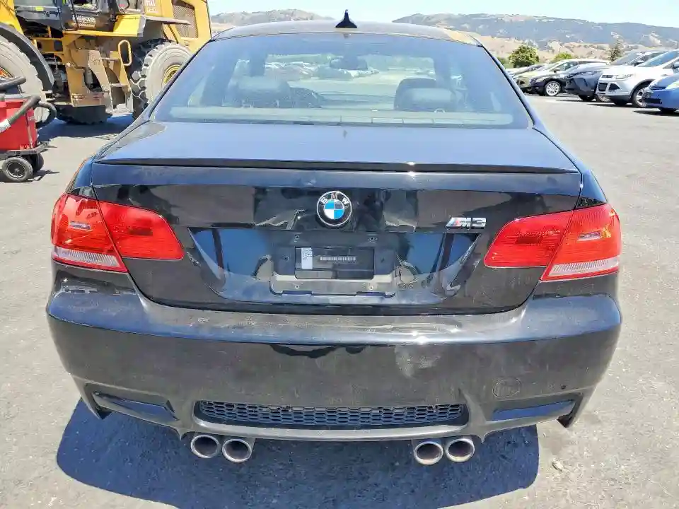 WBSWD9C5XAP363241 2010 BMW M3-5