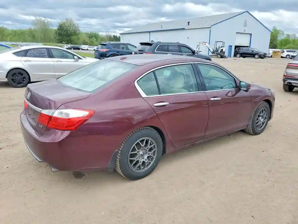 1HGCR3F8XDA000963 2013 HONDA ACCORD-2