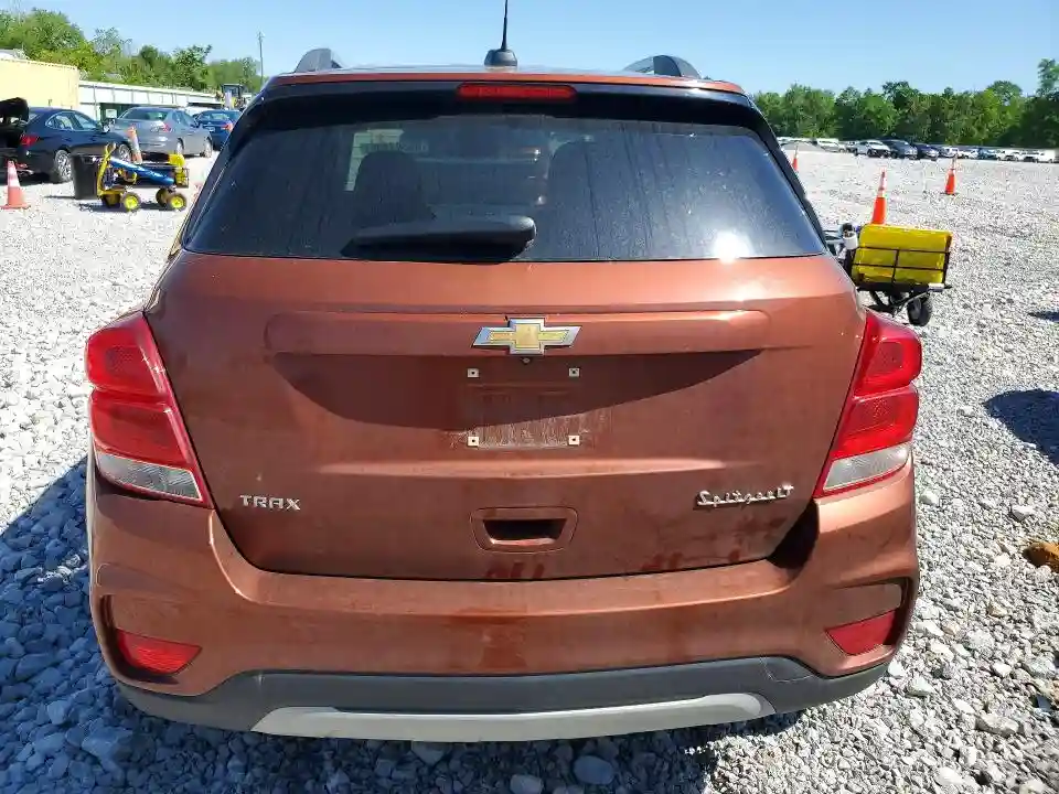 3GNCJLSB2KL265204 2019 CHEVROLET TRAX-5