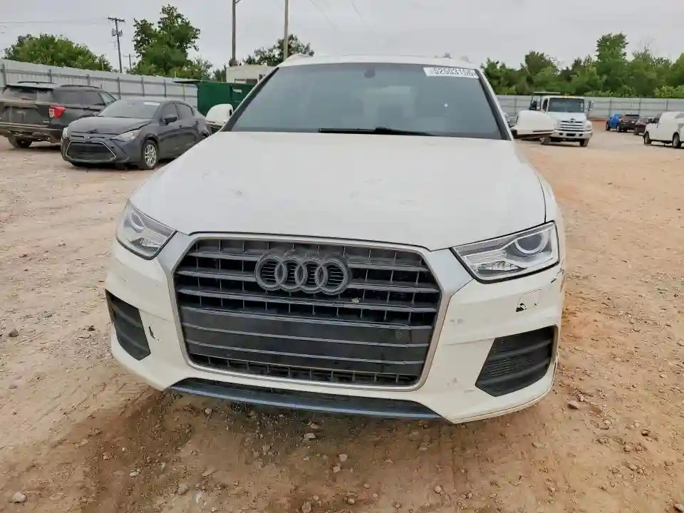 WA1HCCFS4HR016854 2017 AUDI Q3-4
