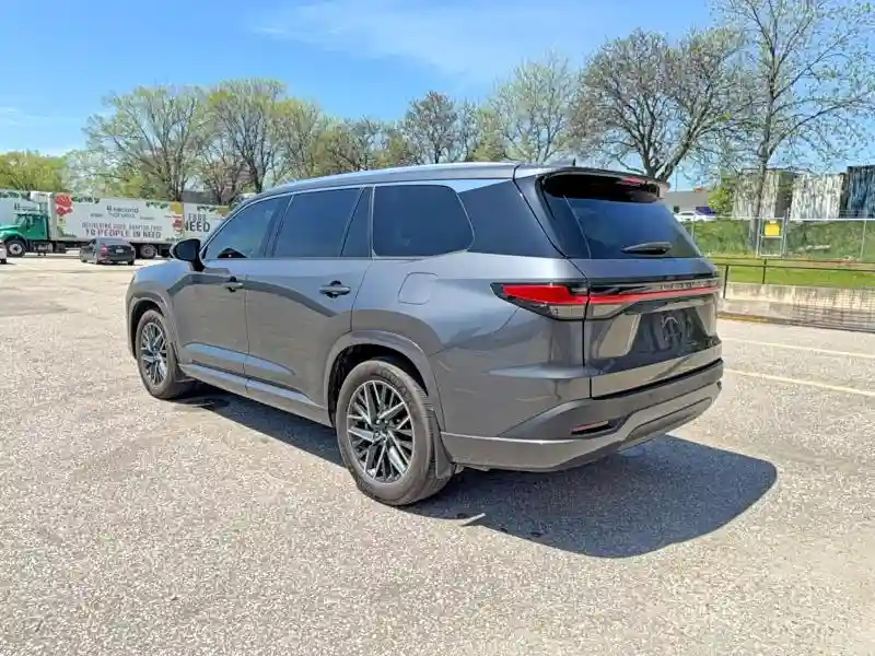 5TDAAAB67RS003061 2024 LEXUS-2