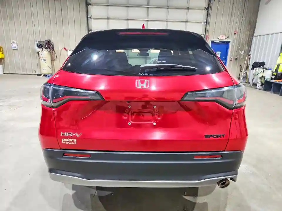 3CZRZ2H54SM744946 2025 HONDA HR-V-5