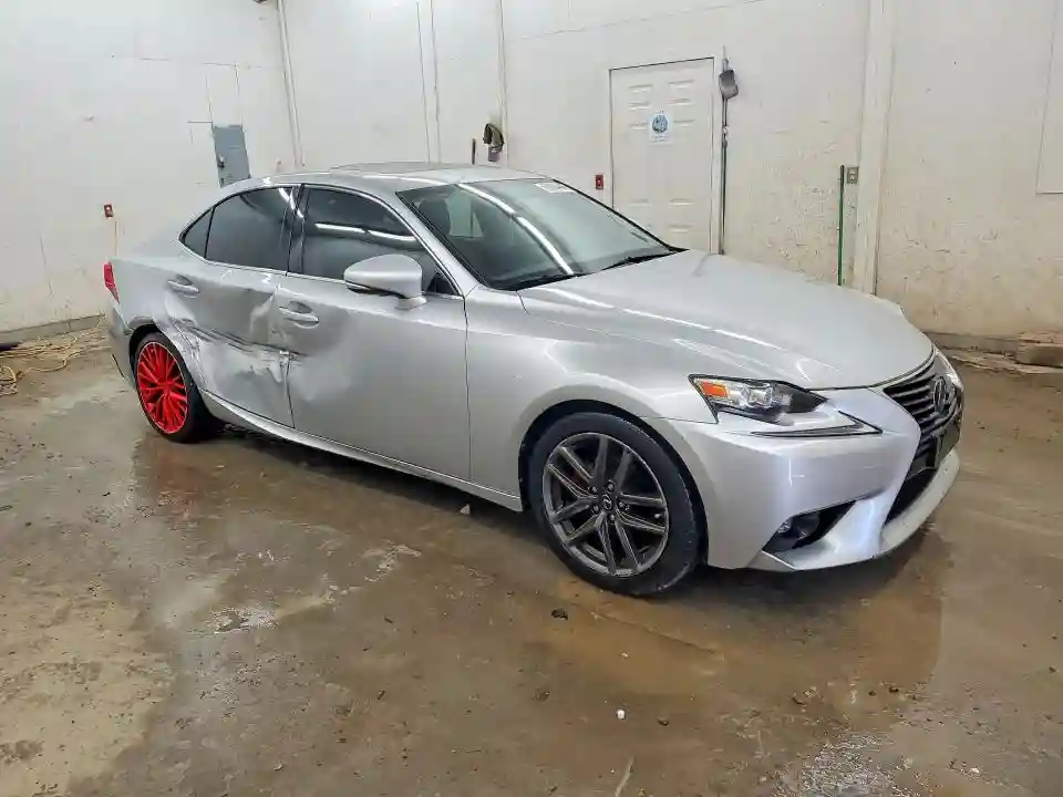 JTHCF1D21F5028770 2015 LEXUS IS-3