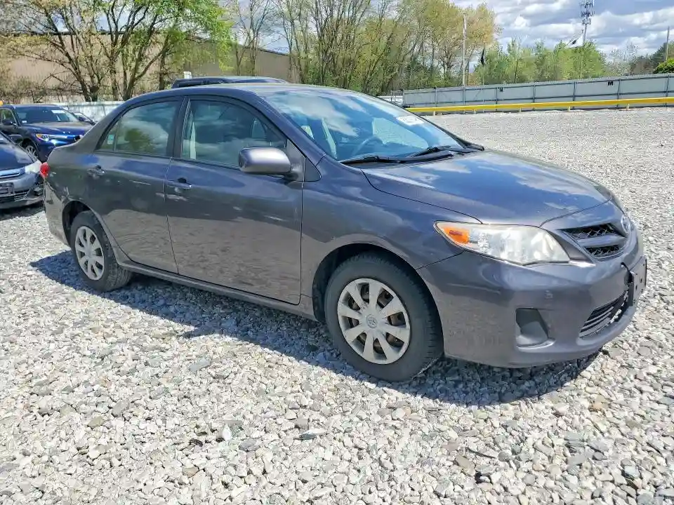JTDBU4EE6BJ098537 2011 TOYOTA COROLLA-3