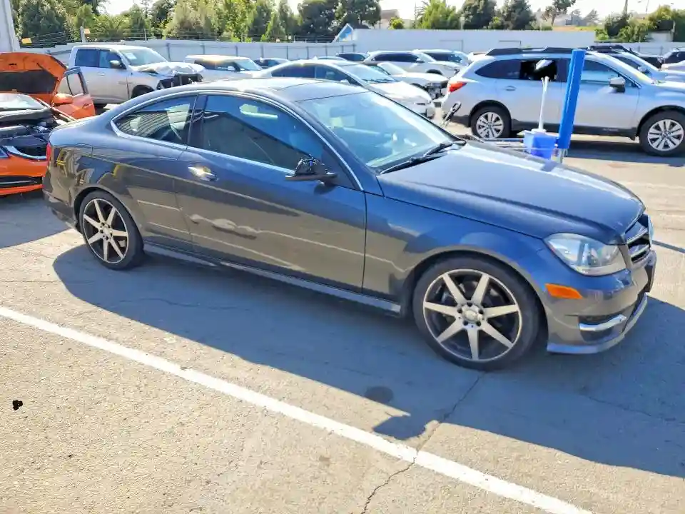 WDDGJ4HB0FG383999 2015 MERCEDES-BENZ C-CLASS-3