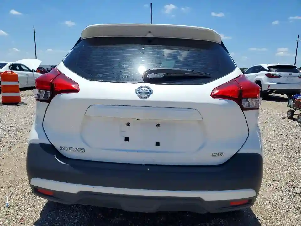 3N1CP5CUXJL541861 2018 NISSAN KICKS-5