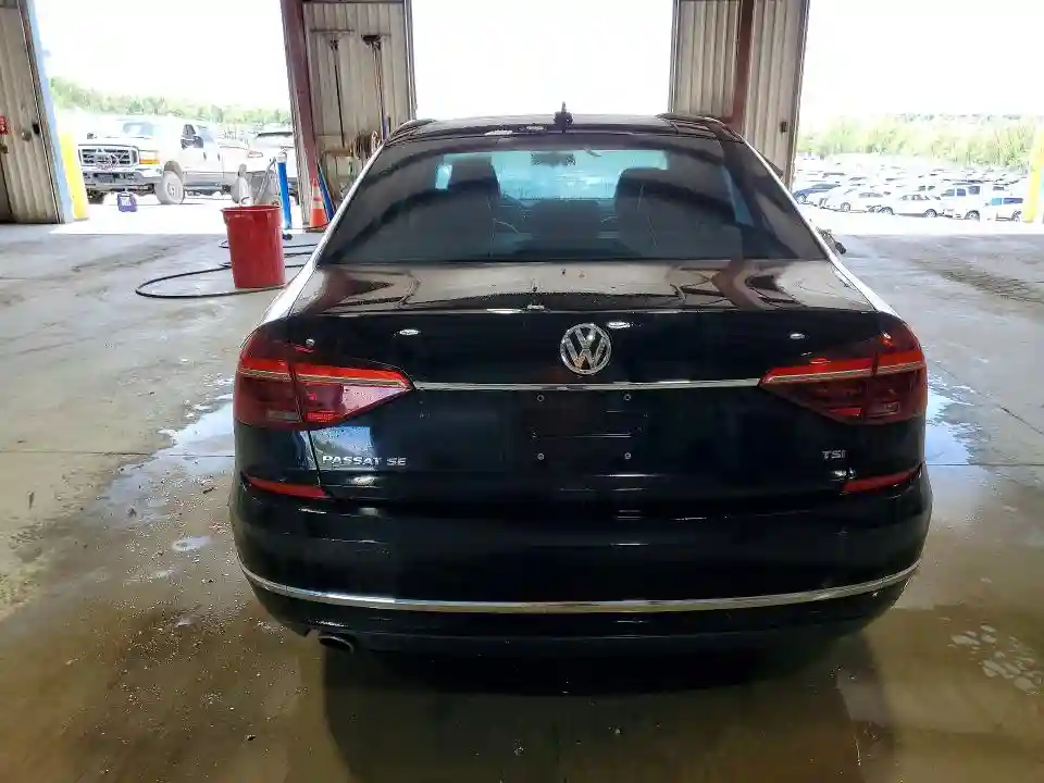 1VWBT7A35HC039451 2017 VOLKSWAGEN PASSAT-5