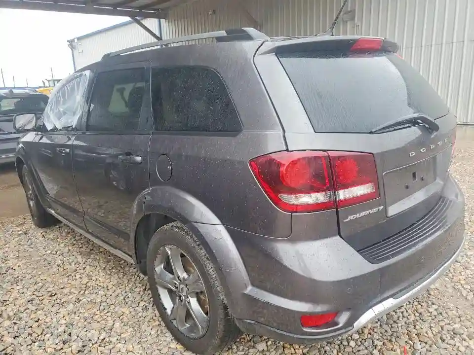 3C4PDCGB1JT145418 2018 DODGE JOURNEY-1