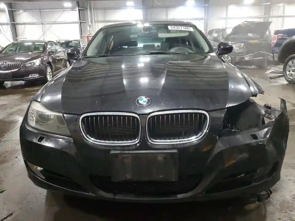 WBAPK7C5XBA817155 2011 BMW 3 SERIES-4