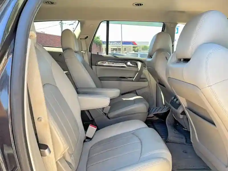 5GAKRBKD9HJ289882 2017 BUICK ENCLAVE-5