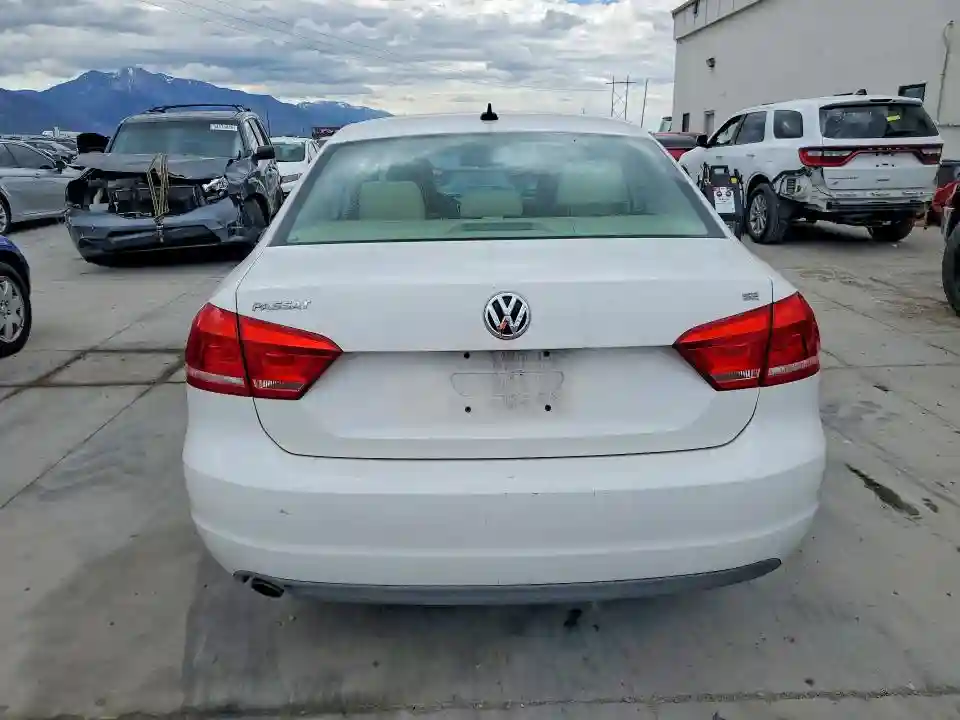 1VWBP7A34DC090079 2013 VOLKSWAGEN PASSAT-5