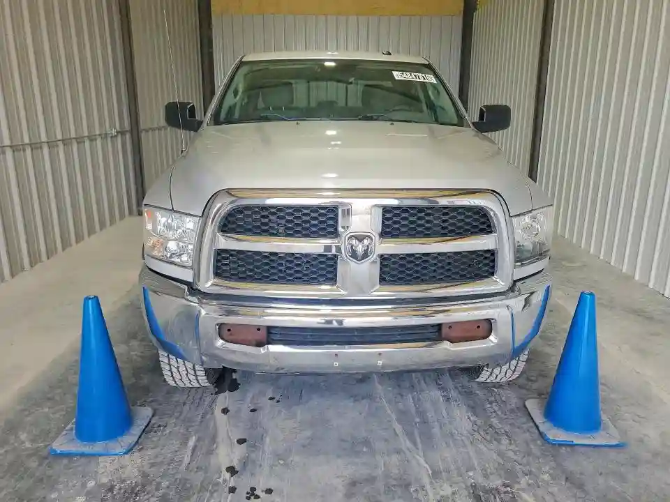 3C6TR5DT6HG568188 2017 RAM 2500-4