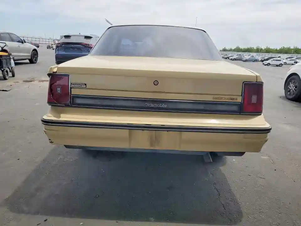 1G3AJ11W1HD310155 1987 OLDSMOBILE CUTLASS-5