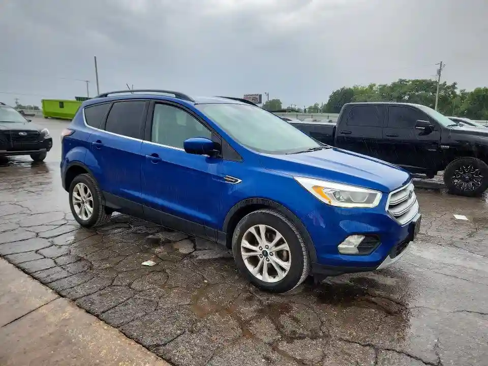 1FMCU0HD2JUB24270 2018 FORD ESCAPE-3