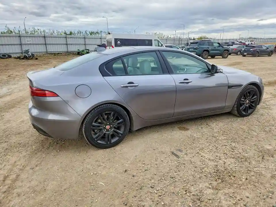SAJAP4FX4LCP58567 2020 JAGUAR XE-2
