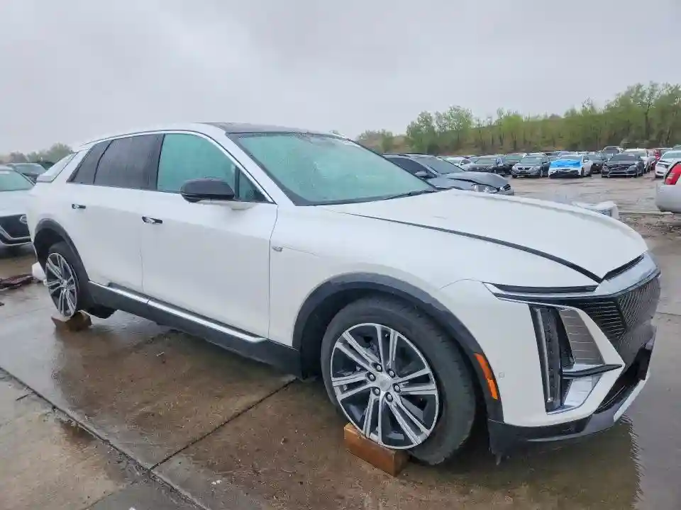 1GYKPPRL9RZ111904 2024 CADILLAC LYRIQ-3