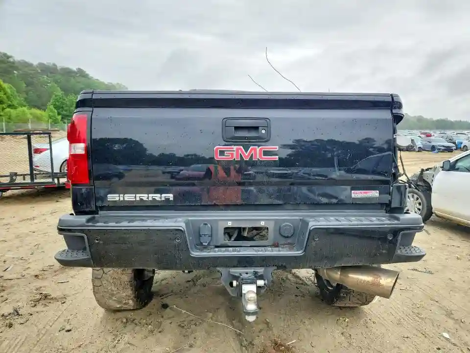1GT12TEY5JF191749 2018 GMC SIERRA-5