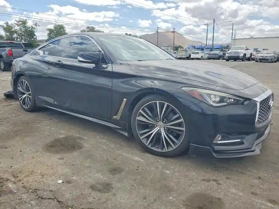 JN1EV7EK1HM361772 2017 INFINITI Q60-3
