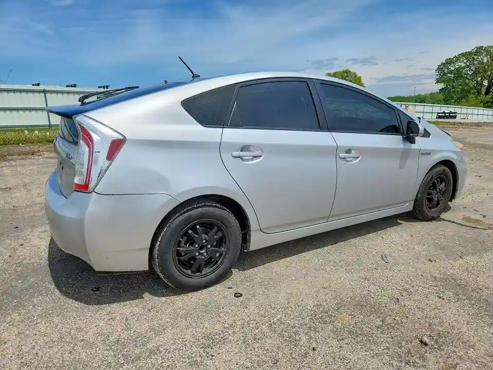 JTDKN3DU1C1526242 2012 TOYOTA PRIUS-2