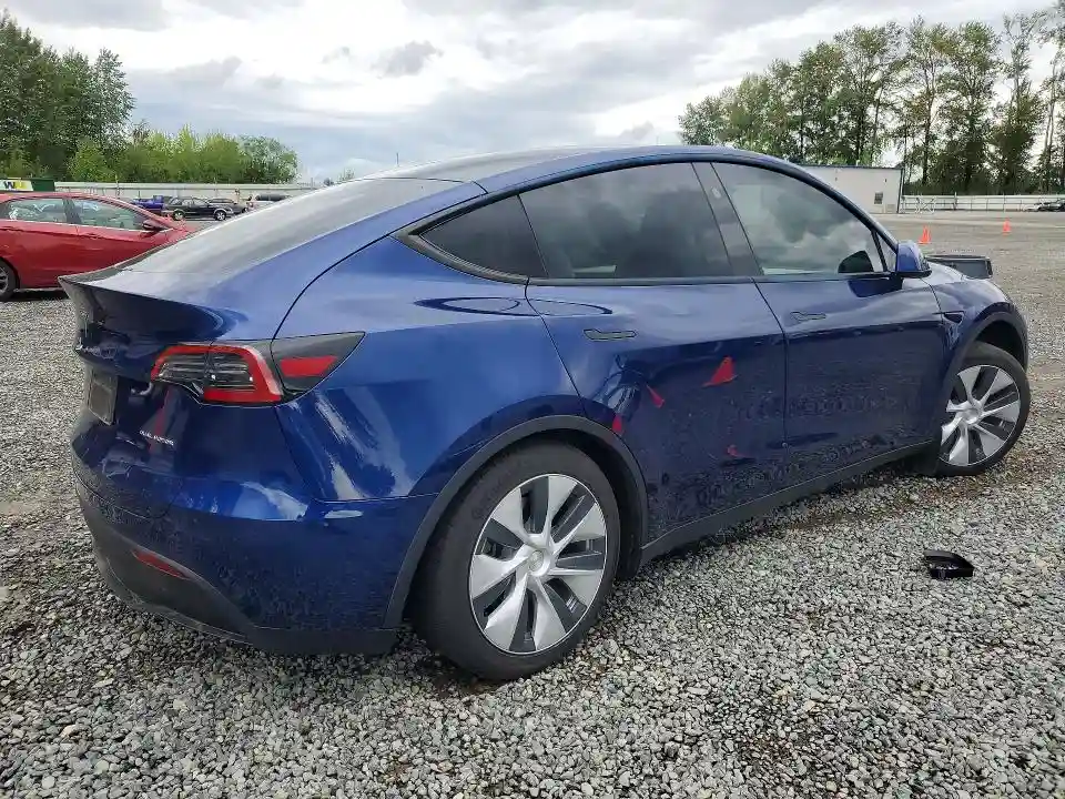 7SAYGDEE7RF064953 2024 TESLA MODEL Y-2