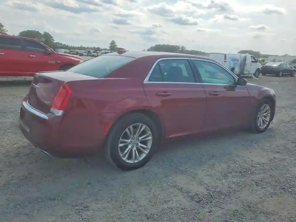 2C3CCAAGXHH668261 2017 CHRYSLER 300-2