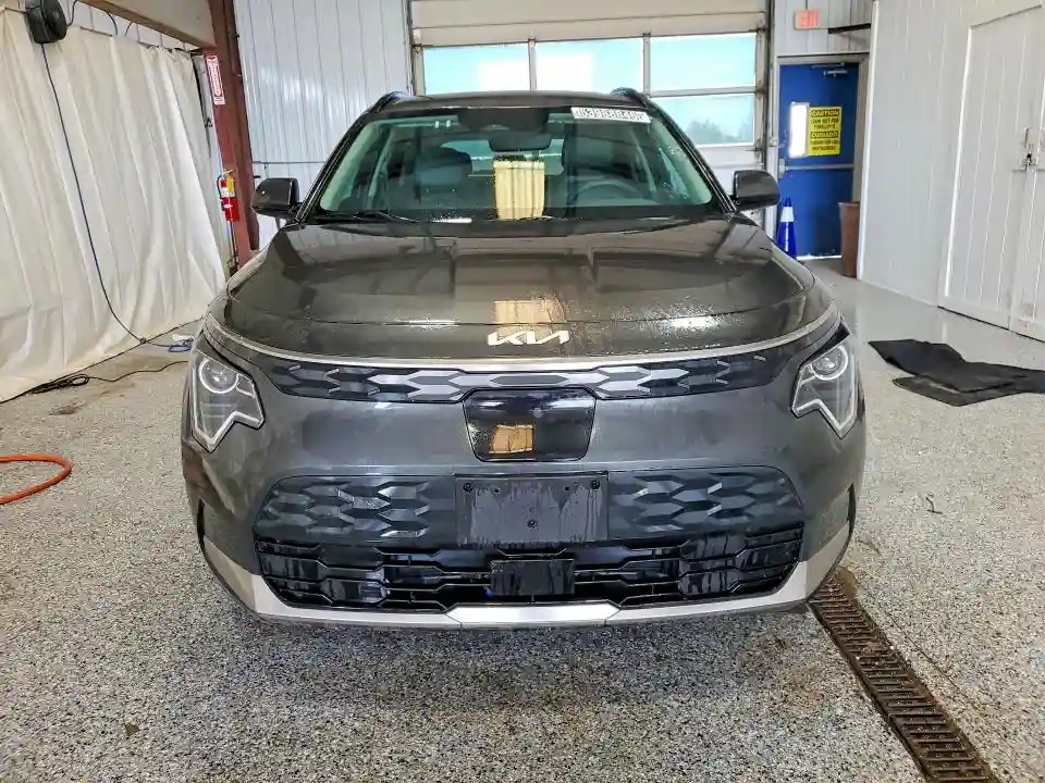 KNDCR3L1XR5115343 2024 KIA NIRO WIND-4