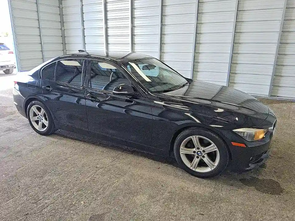 WBA3A5C58FF607586 2015 BMW 3 SERIES-3
