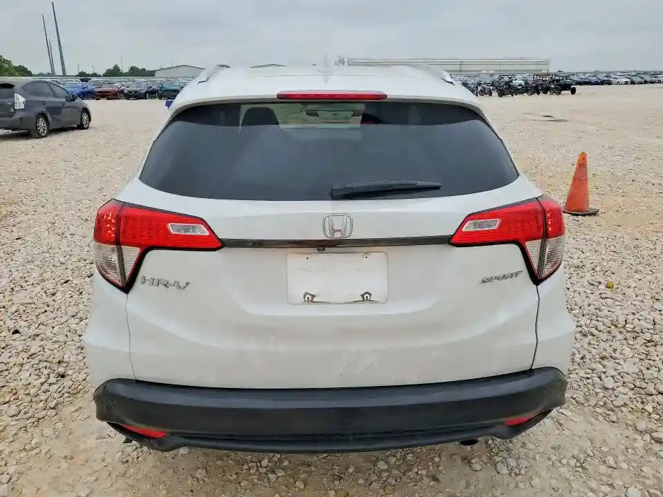 3CZRU5H12NM724213 2022 HONDA HR-V-5