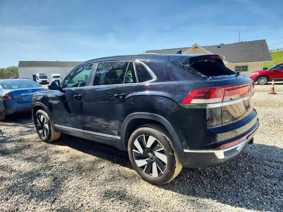 1V2BE2CA2SC224204 2025 VOLKSWAGEN ATLAS-1