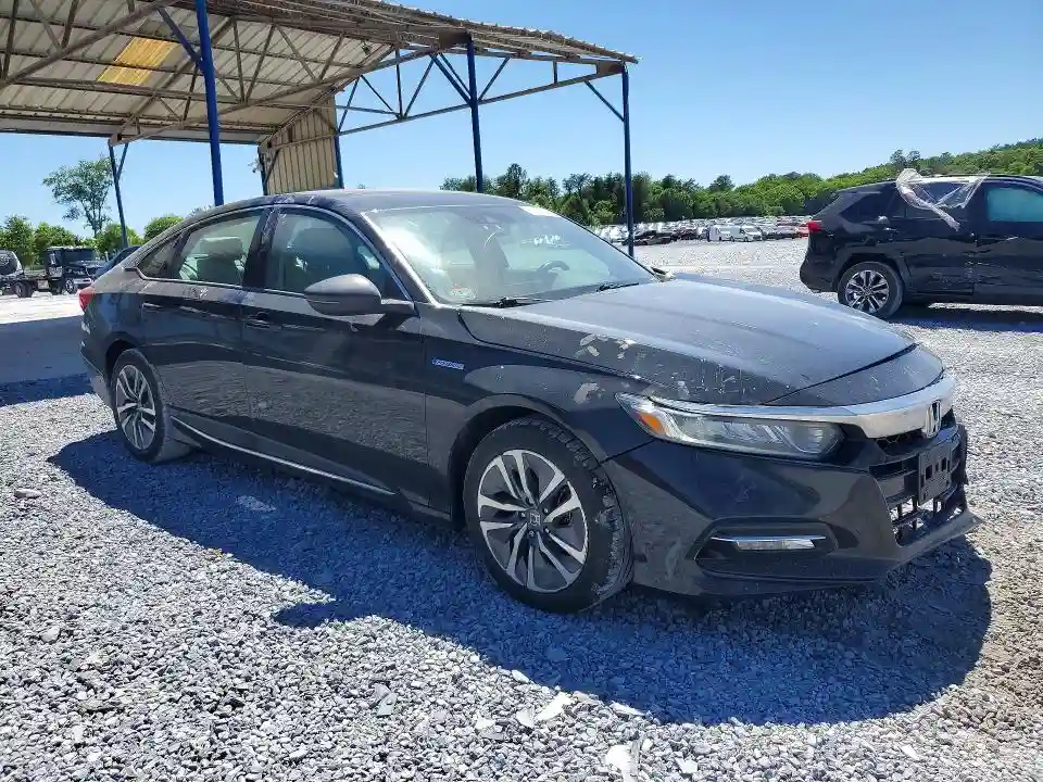 1HGCV3F53JA003524 2018 HONDA ACCORD-3