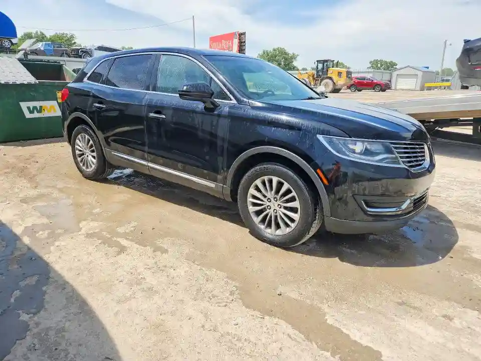 2LMPJ8KR1HBL22257 2017 LINCOLN MKX-3