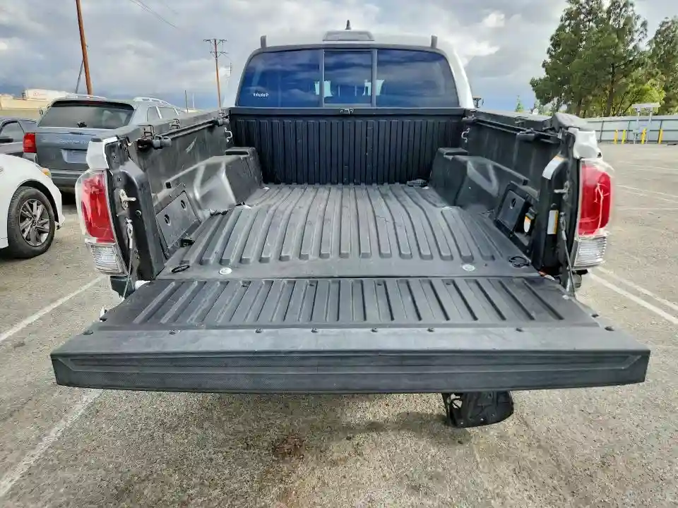 3TMGZ5AN6GM040909 2016 TOYOTA TACOMA-5