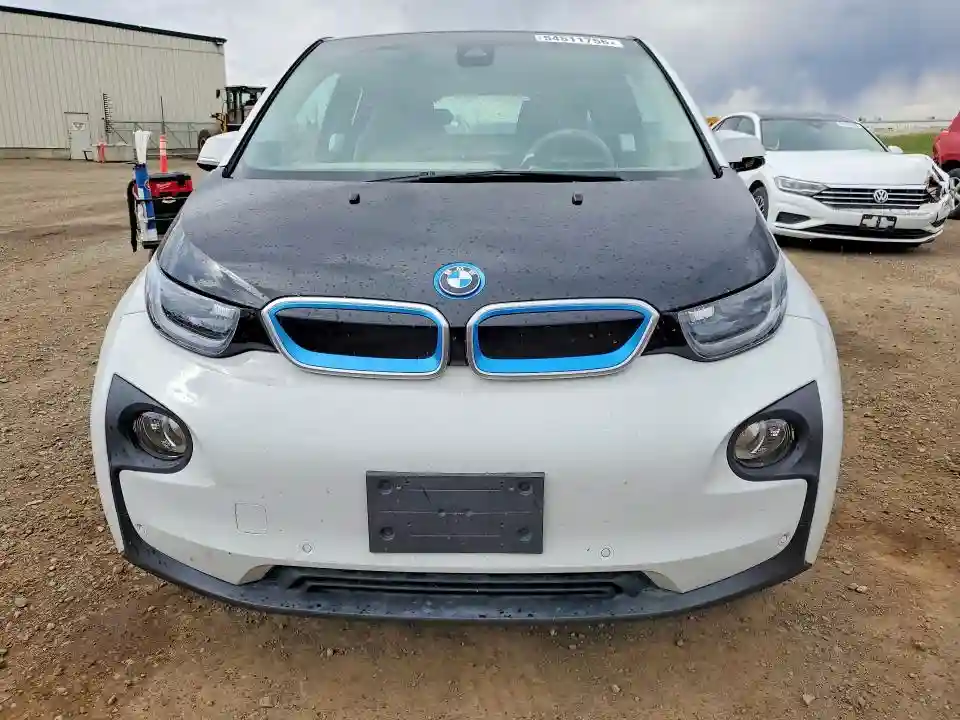 WBY1Z4C52FV278384 2015 BMW I SERIES-4
