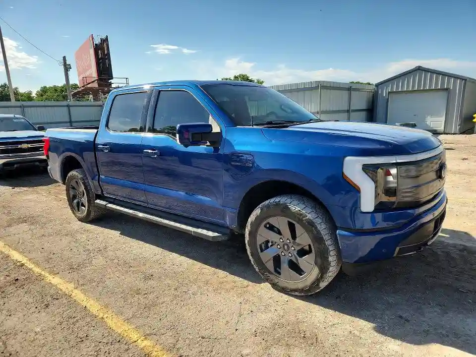 1FT6W1EV3NWG00843 2022 FORD F150-3