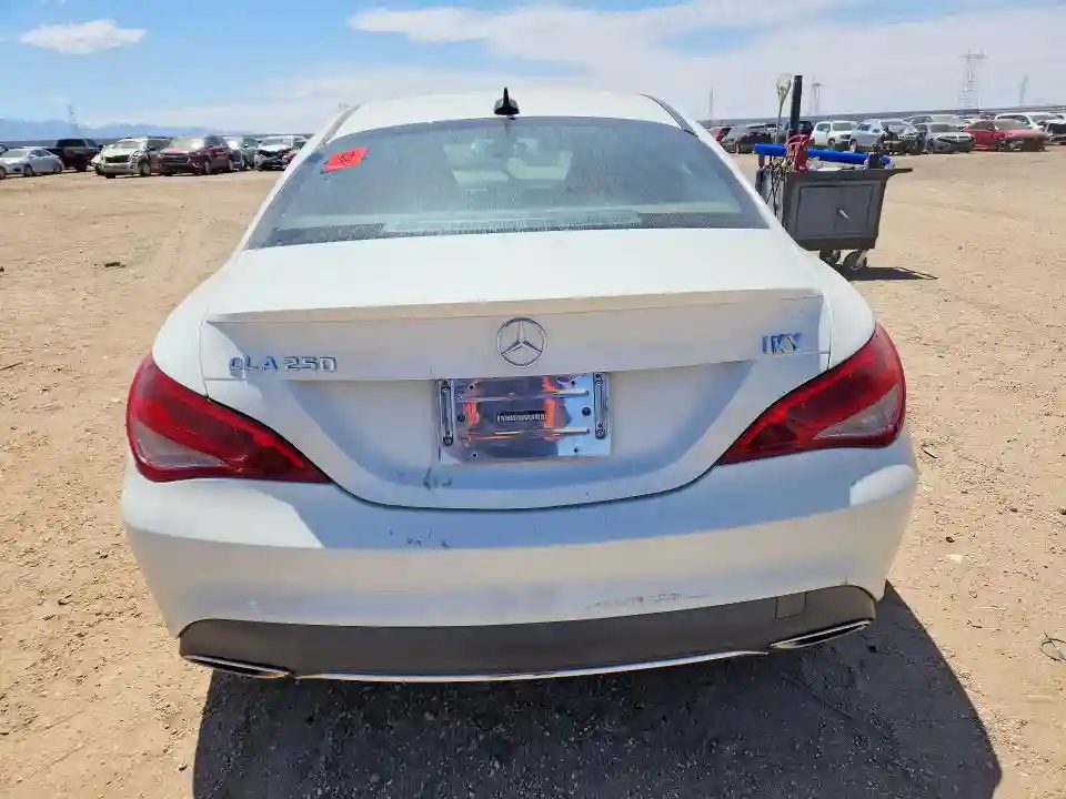 WDDSJ4EB5JN619307 2018 MERCEDES-BENZ CLA-CLASS-5