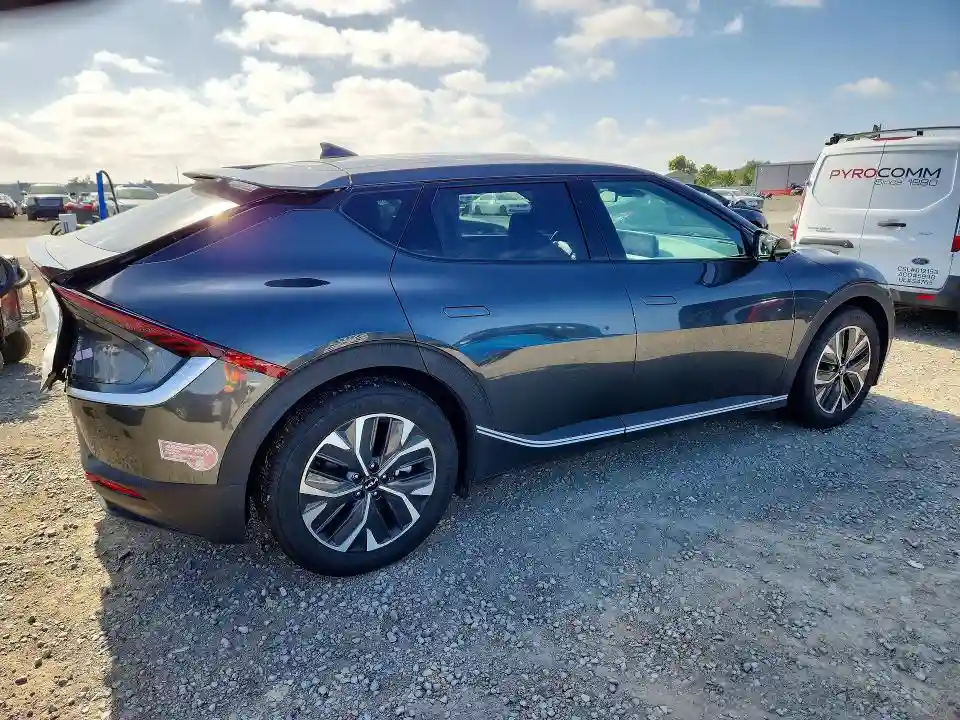 KNDC34LB4R5616857 2024 KIA ALL OTHER-2