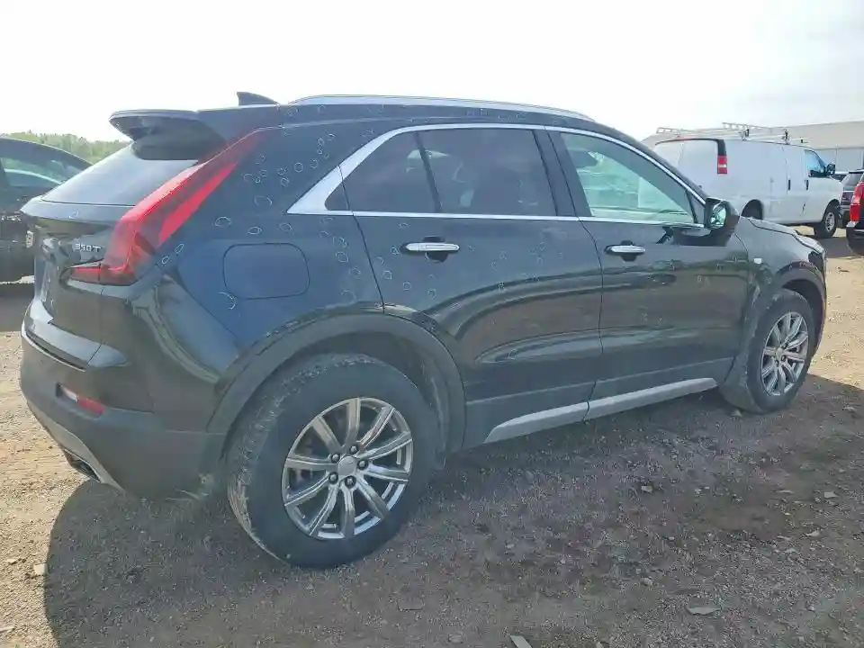 1GYFZDR4XLF075314 2020 CADILLAC XT4-2