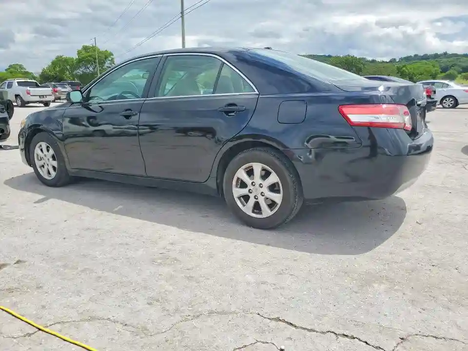 4T1BF3EK2AU097985 2010 TOYOTA CAMRY-1