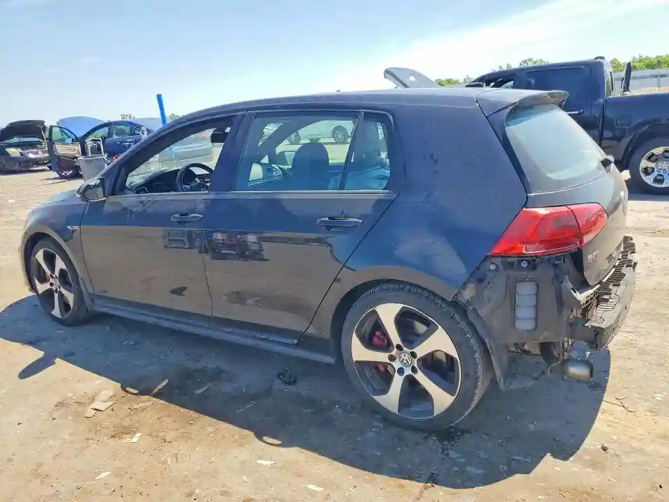 3VW547AU2HM048173 2017 VOLKSWAGEN GTI-1