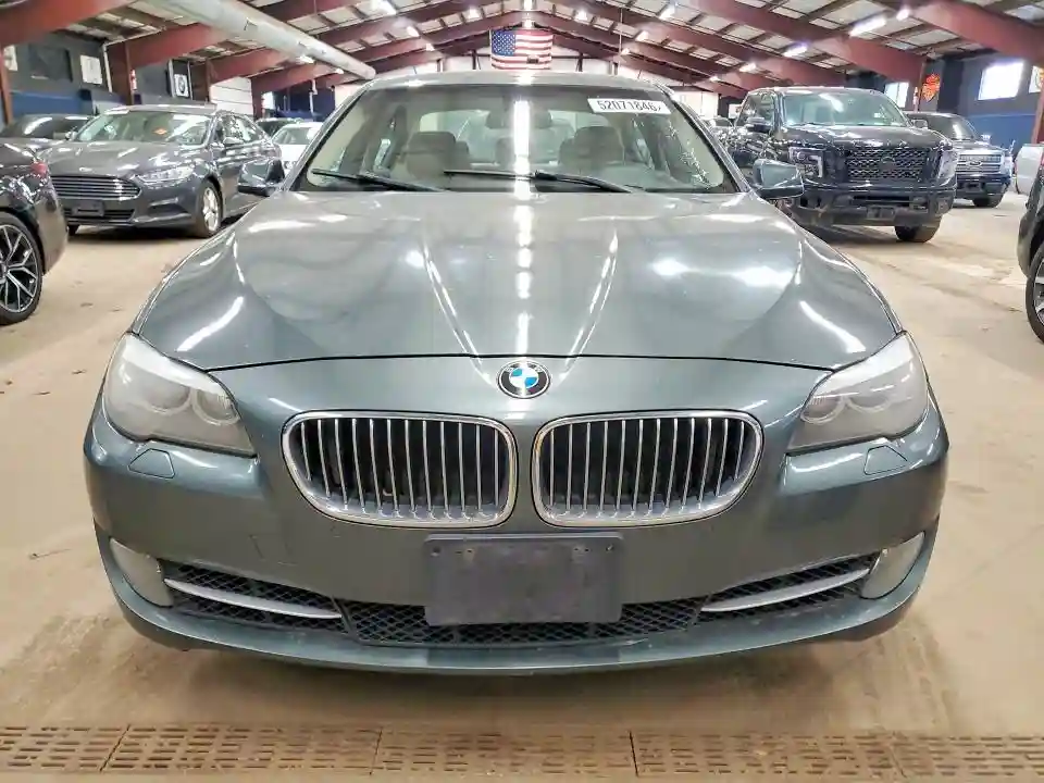 WBAXH5C56DDW13831 2013 BMW 5 SERIES-4