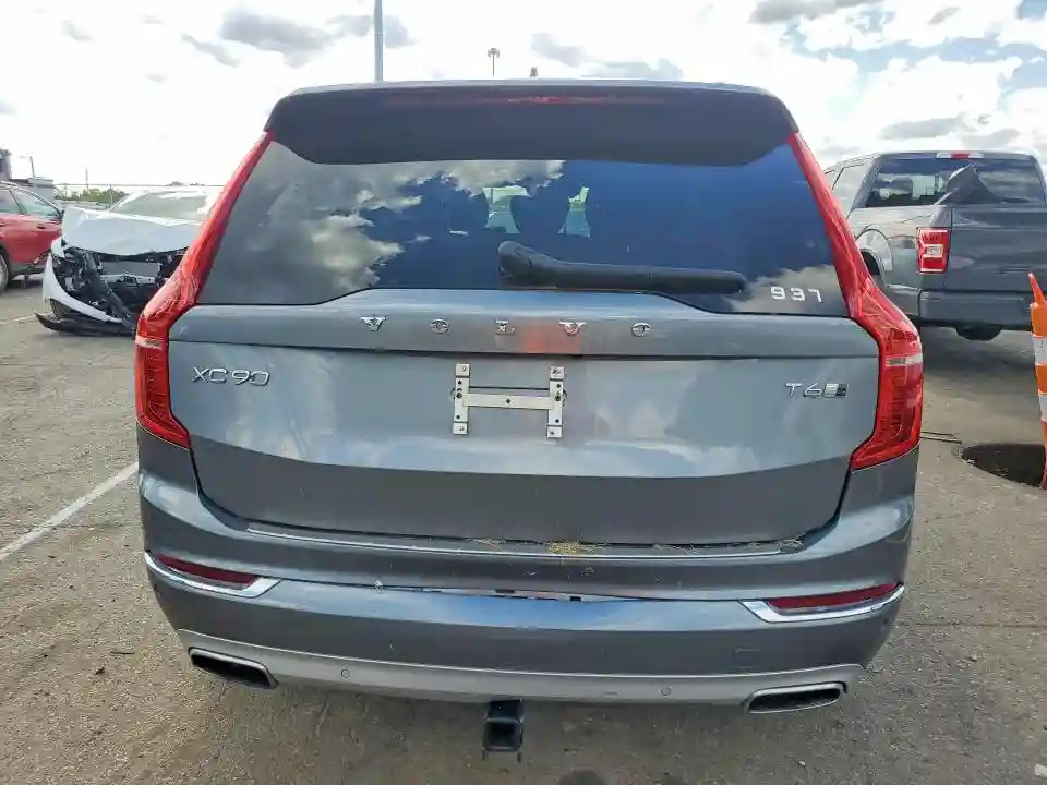 YV4A22PL4G1052663 2016 VOLVO XC90-5