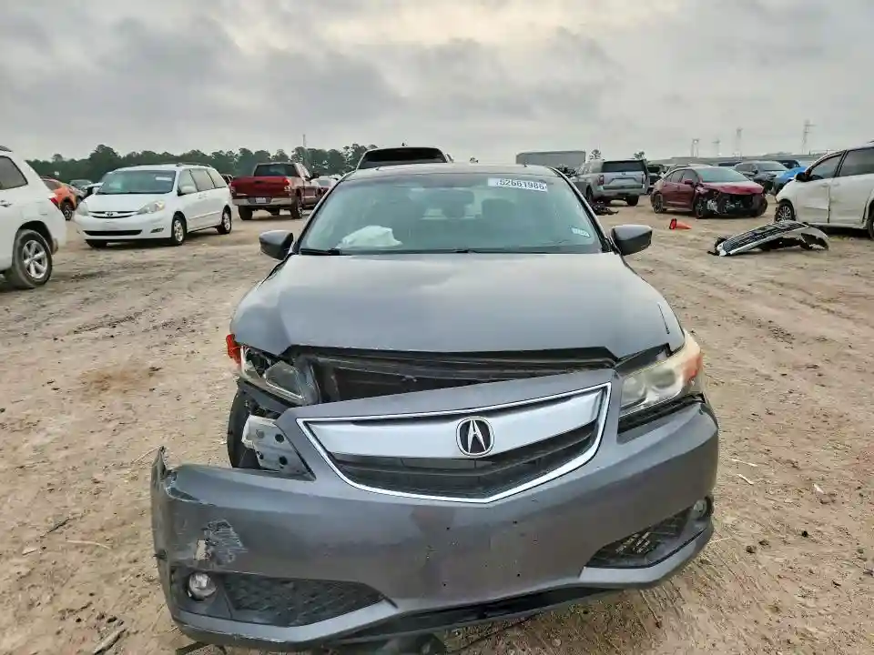 19VDE1F72DE002917 2013 ACURA ILX-4