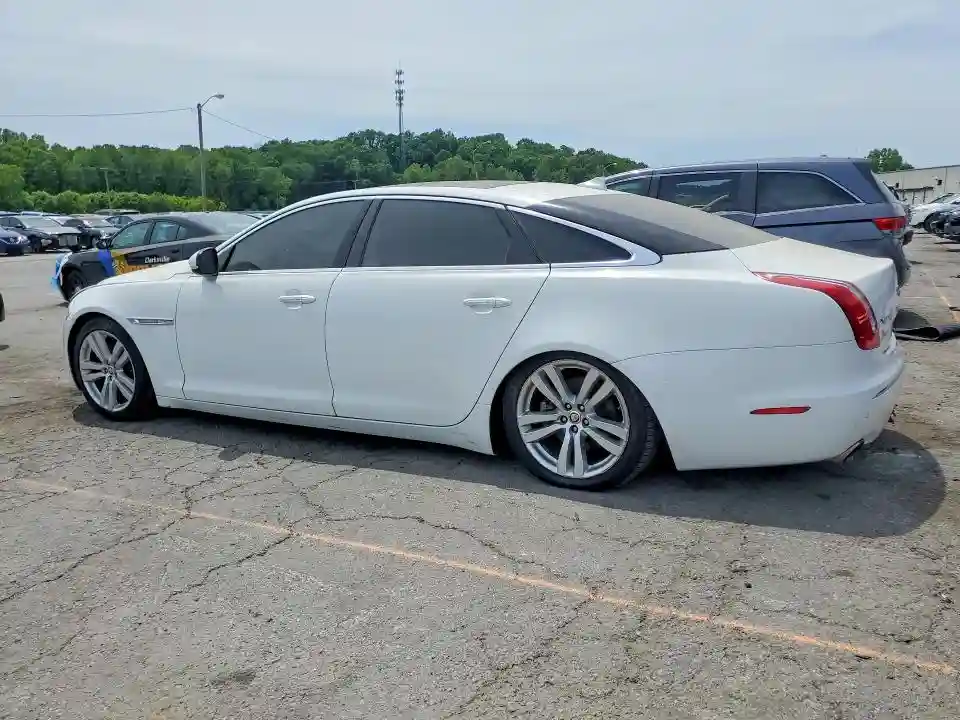 SAJWA2G10DLV53383 2013 JAGUAR XJ-1